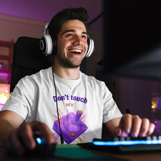 Don't touch my -unisex t-shirt for any gamer.